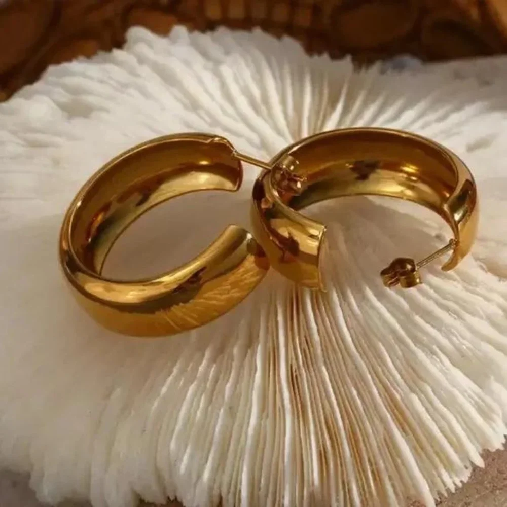 NEW 18K GOLD WIDE HOOP EARRINGS - Picture 4 of 6